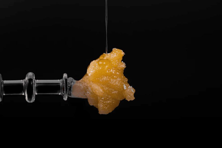 What is live rosin in Canada & how does it compare to other cannabis concentrates? This blog discusses live rosin, how it is made & benefits.