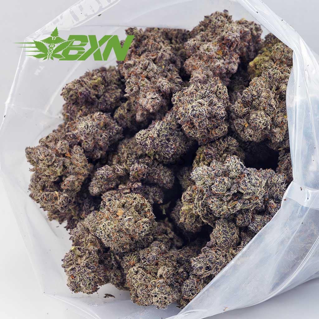 In combination with its super high 27-30% average THC level, these effects give Supreme Kush Mintz an edge in treating those suffering from conditions such as chronic pain, insomnia, muscle spasms or cramps and appetite loss or nausea.